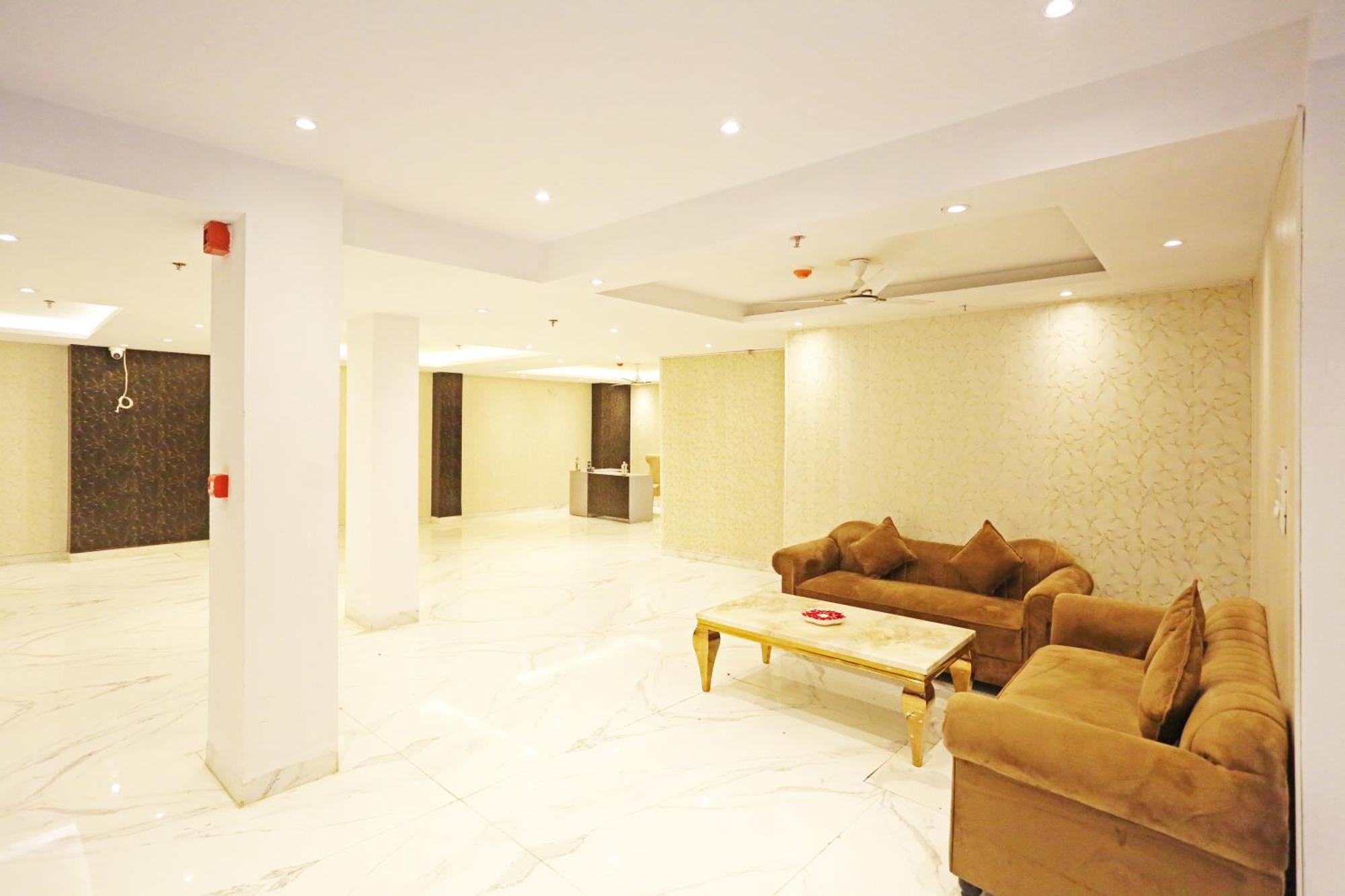 Frankstay By Hotel Mayfair Newly Built - Нью-Дели Экстерьер фото